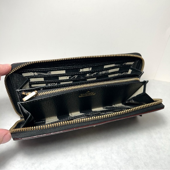 Vivienne Westwood Black Zip-Around Cont. Leather Wallet with Gold Orb Logo EUC - Picture 4 of 15